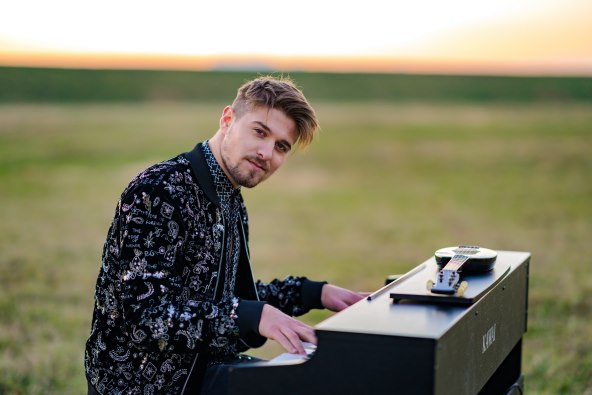 Dirljive ljubavne poruke u novoj pjesmi i spotu benda O.S.D.S.