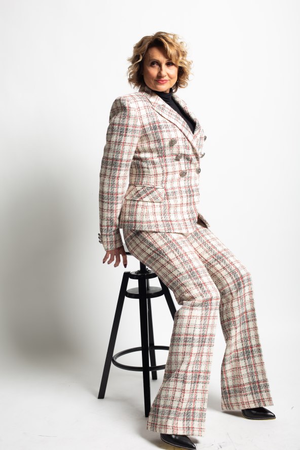 Almira Osmanović dobila 5 unuku