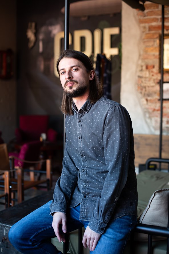 Zakidam djevojku zbog glazbe