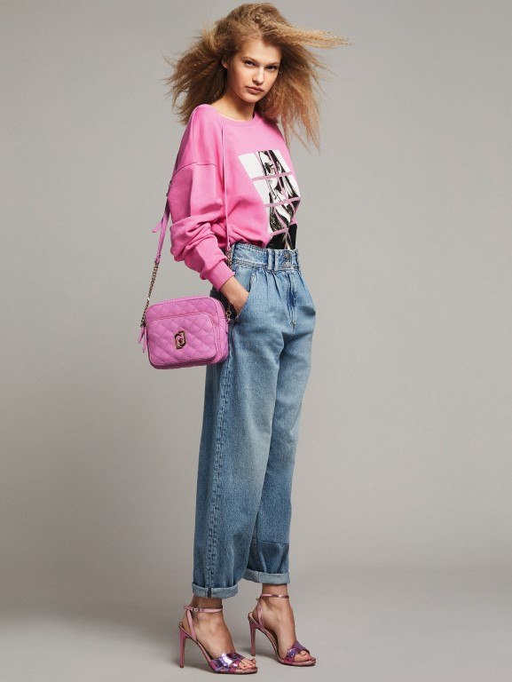 Nosite ružičastu na cool način