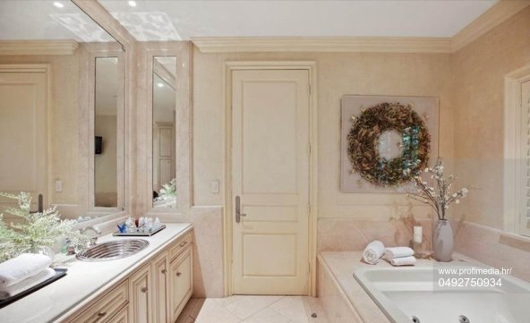 Luksuz s talijanskim potpisom Larryja Kinga