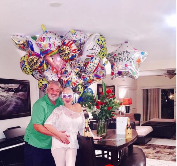 Lepa Brena zapanjila fotografijama svoje luksuzne vile u Miamiju