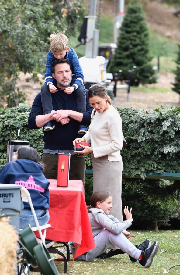 Ben Affleck skupocjenim poklonom namjerava osvojiti bivšu suprugu