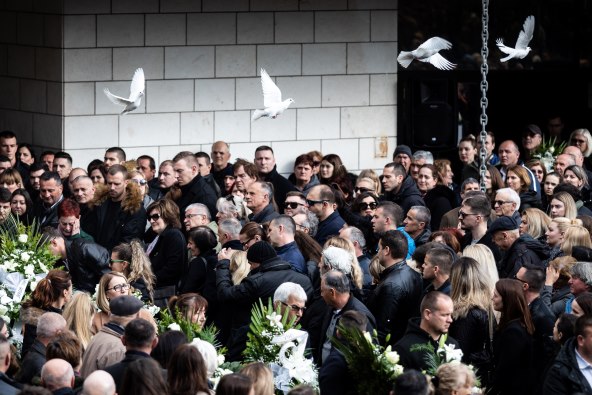 SUZE U SPLITU Obitelj i prijatelji oprostili se od preminulog  glazbenika