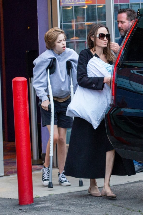 ODLUČILI ZBOG DJECE Angelina Jolie i Brad Pitt ponovno zajedno