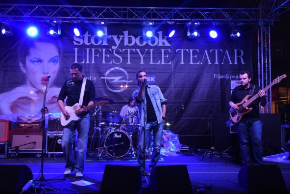 Spektakularna predstava 5žena.com zaigrala na Storybook Lifestyle Teatru
