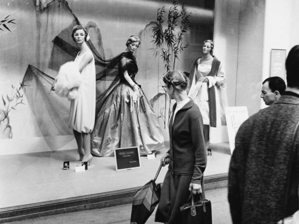 Ovo je priča o kući Selfridge & Co., mjestu gdje je izumljen ZABAVAN ŠOPING