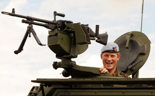 Princ Harry se ponovno žrtvuje zbog Meghan