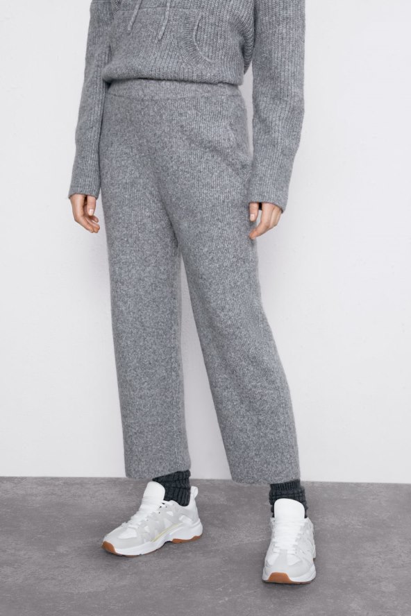 Udobne, praktične i tako stylish hlače za kućne urede