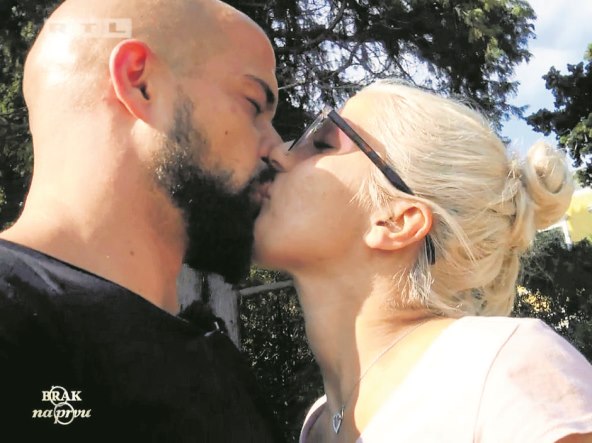 BRAK NA PRVU Stručnjak otkrio tajnu spajanja parova