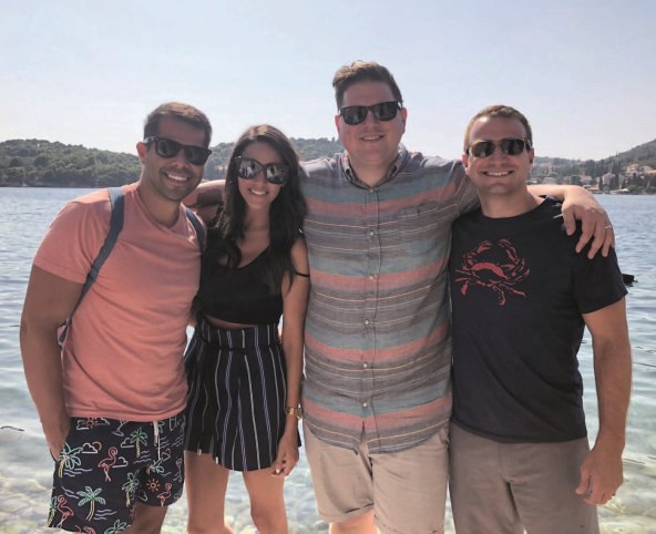 Sa suprugom i prijateljima u Hrvatskoj