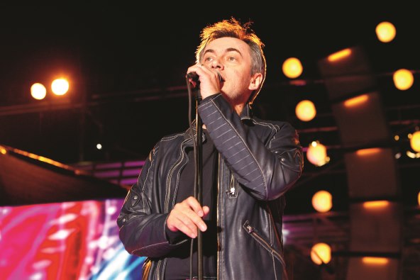 PARTY VREMEPLOV Pogledi su govorili više od riječi