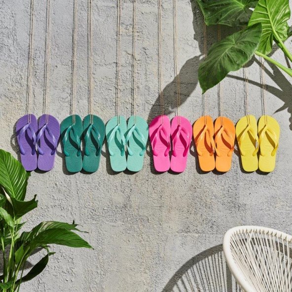 Kada mi ne možemo na plažu, ona dolazi k nama