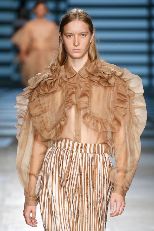 Najženstveniji modni trendovi ovog ljeta