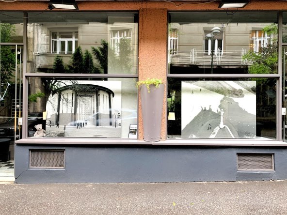 POP UP IZLOŽBA SLAVKE PAVIĆ 'Hodanje i fotografija liječe'