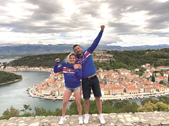 Zaruke domaćeg košarkaša i trenerice