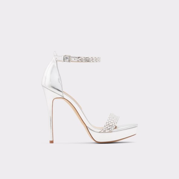 Zašto je pravi trenutak za kupnju cipela?