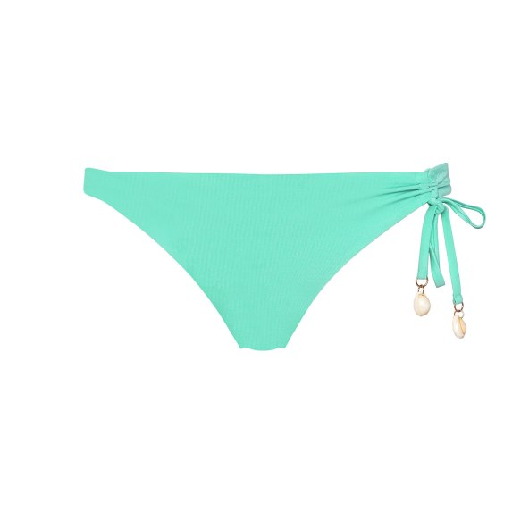 Yamamay predstavlja kapsula kolekciju 'Coral Bay'