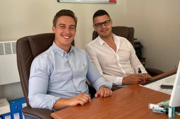 Zdravlje omotano u elegantno izdanje – La Sante