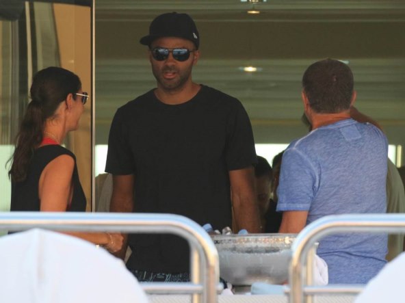 Tek je podnio papire za razvod, a već je 'uhvaćen' u novim strastima