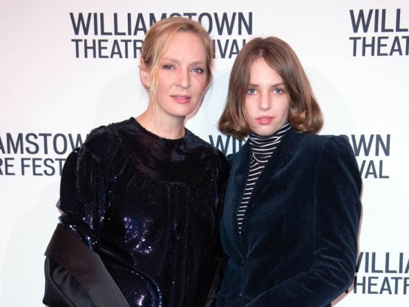 Jabuka ne pada daleko od crvenog tepiha