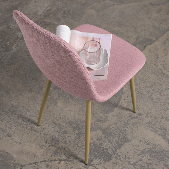 Ženstvena jesen u ružičastom tonu