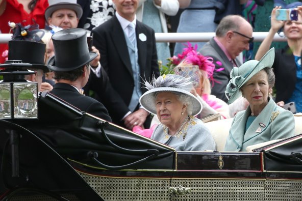 Stručnjakinja za govor tijela otkrila tajne odnosa kraljevske obitelji