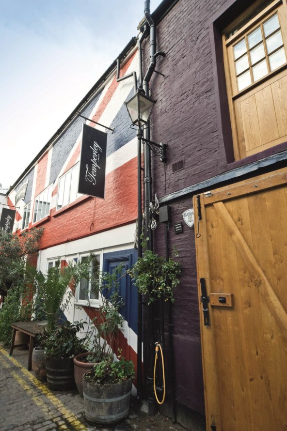 Dopustite da vas omađija chic kaos u arty oazama vrhunskih dizajnera