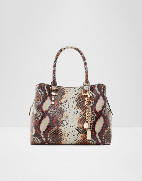 Uz nove čizme i torbicu spremna sam za jesen!