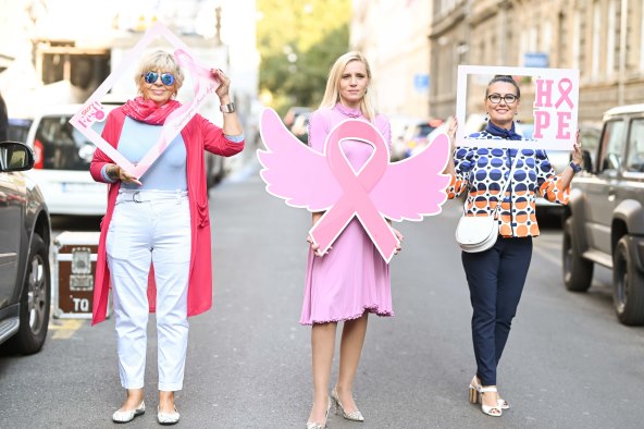 Predstavljen je ovogodišnji projekt dm & Story "Pink Ribbon"