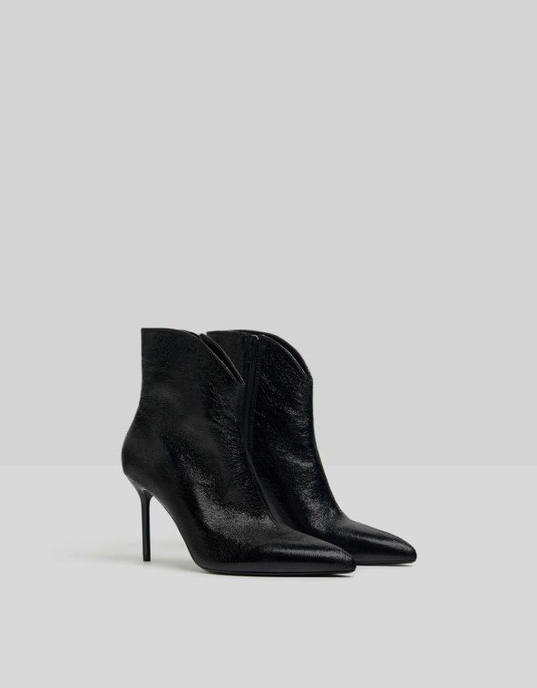 NAJPOŽELJNIJI MODEL Znamo koje ćete čizmice nositi ove jeseni