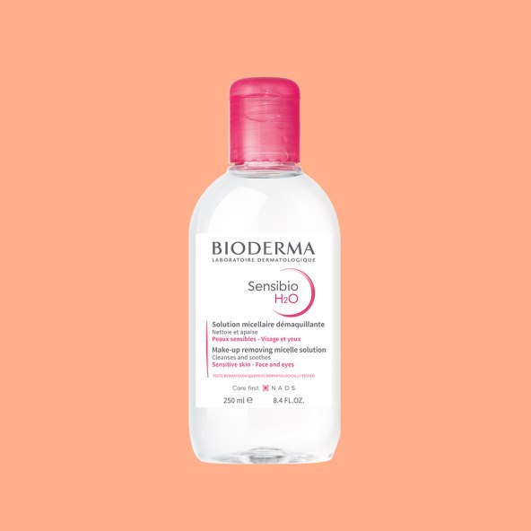 U kategoriji NJEGA LICA / njega za hidrataciju po izboru žirija nagradu dobiva: Bioderma Sensibio H2O hidratantna micelarna voda
