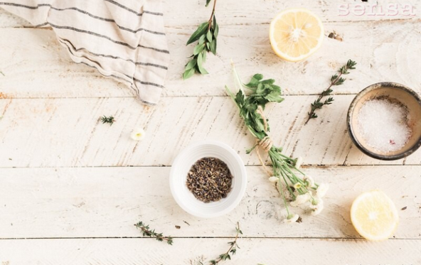 Napravite sami prirodni balzam za suhu kožu