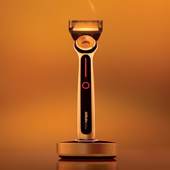 Gillette® predstavlja zagrijani brijač - prvi takve vrste na svijetu