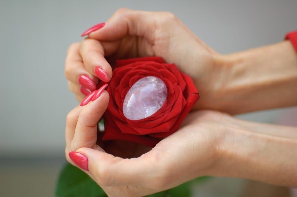 Izbalansirajte srčanu čakru i privucite ljubav u svoj život