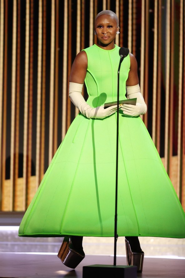 PROMAŠAJ ILI POGODAK? Ovako su izgledala modna izdanja na Zlatnim globusima