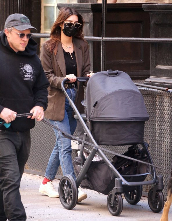 Emily Ratajkowski i Sebastian Bear McClard imaju sina