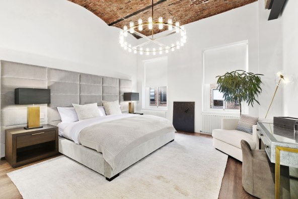 ZASITILA SE ŽIVOTA U 200 KVADRATA LUKSUZA Bella prodaje stan u New Yorku