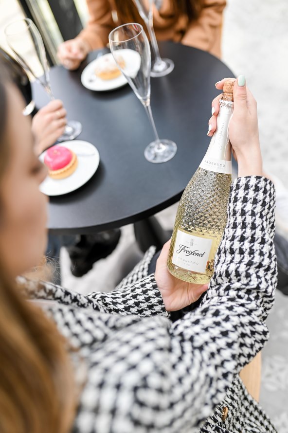 Uživajte u slatkoj dokolici uz prosecco