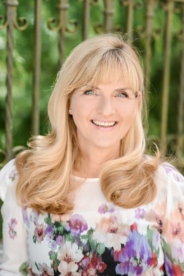 Sanja Doležal kao da nema skoro 58: 'Nisam bila na estetskim operacijama'