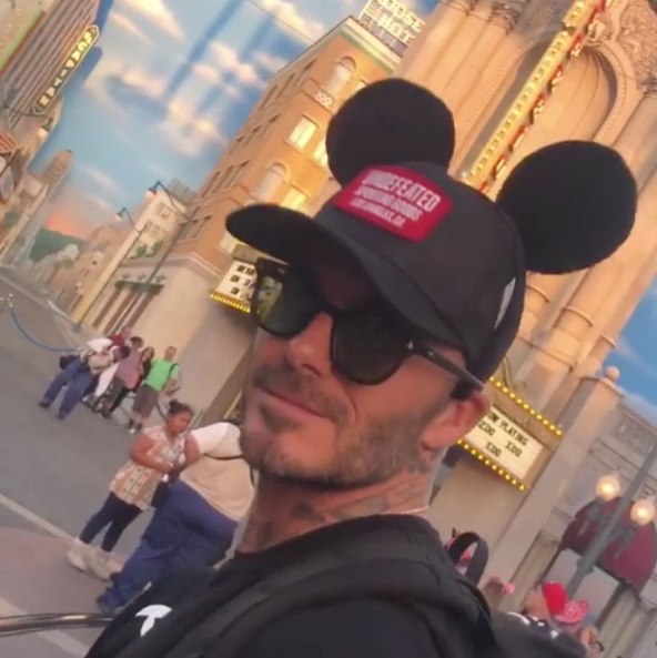 FENOMEN MICKEY MOUSEA Od crtanog lika do trenda s modnih pista