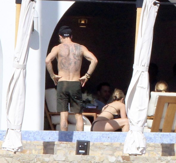 Ususret Novoj godini Jennifer Aniston i Justin Theroux uživaju na plaži 