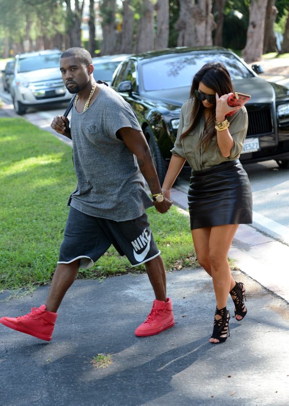 NEMA KIM DA GA NADGLEDA Kanye West nakon razvoda dobio 13 kilograma