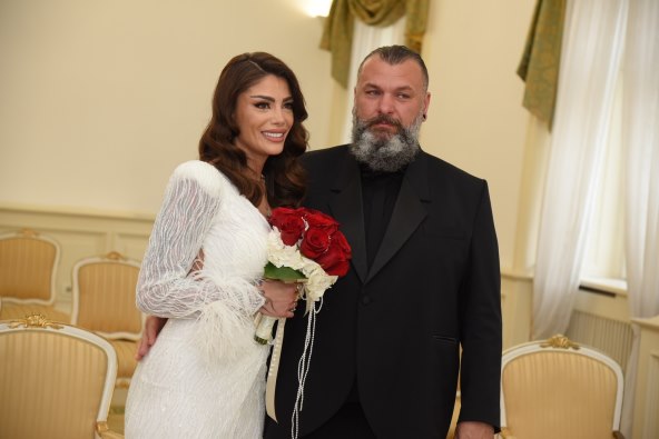 Annie Šukunda tetovirala lice supruga od kojeg se zamalo razvela