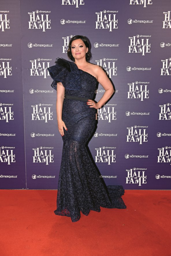 CRVENI TEPIH KOJEG ŽELJNO IŠČEKUJEMO Glamur za pamćenje 