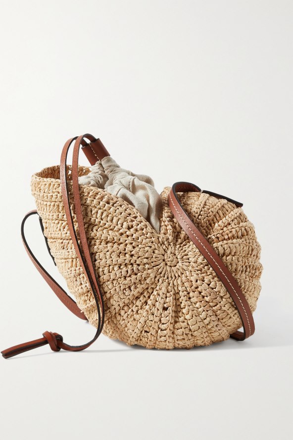 Camille na setu 'Emily in Paris' nosi savršeni ljetni outfit