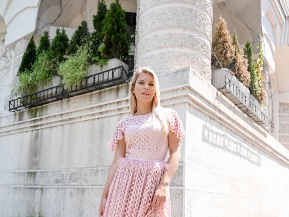 'Dosta je drame i teških tema, treba se smijati'