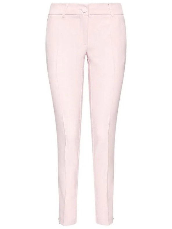 KOJI LOOK BIRATE? Odjevni komadi koji bude romantiku u ormaru 