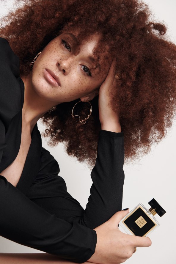 Mala crna haljina je uvijek na listi želja. Pronašli smo najljepšu