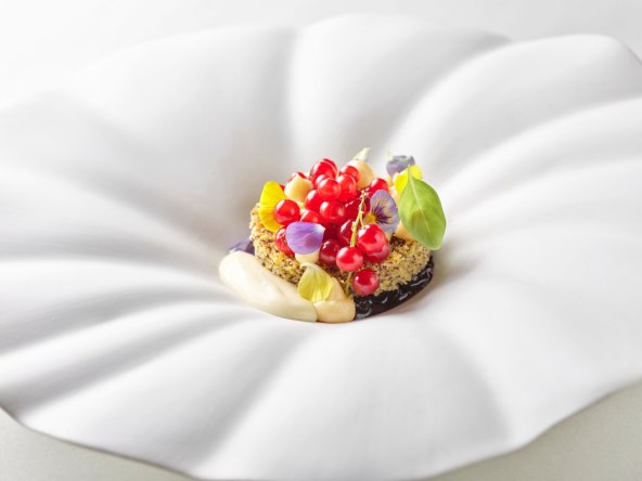 Zlevanka od kukuruza i maka, marmelada od crnog ribizla, vanilija, svježe bobice